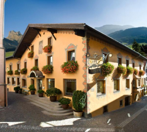Гостиница Hotel Cavallino D'Oro Bed&Breakfast  Кастельротто